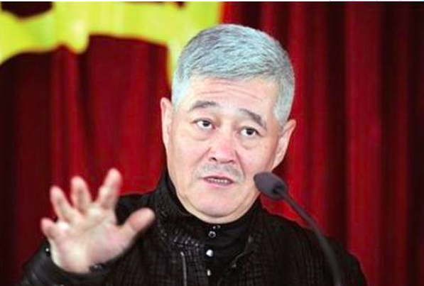 『赵本山』他曾被评价说：离开赵本山你什么都不是，后来转型成影帝，逆袭打脸