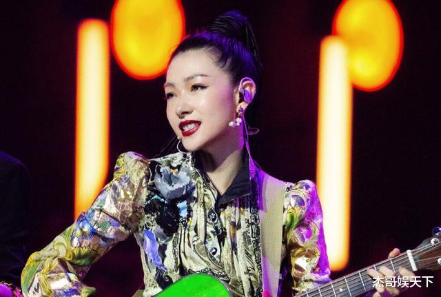 宁静|《浪姐》宁静的话让万茜尬到黑脸，不仅扎心，还扯了节目的遮羞布