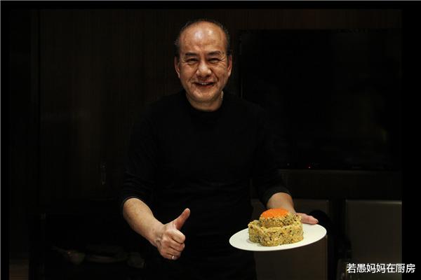 「米饭」赌王何鸿燊吃一碗米饭，花费5000元，食神到底用了什么食材？