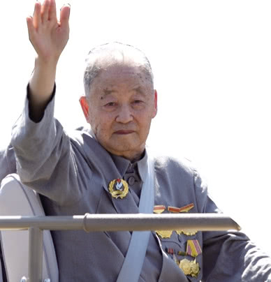 手榴弹@敌人扔过来的手榴弹，还有时间扔回去吗？老兵来告诉你