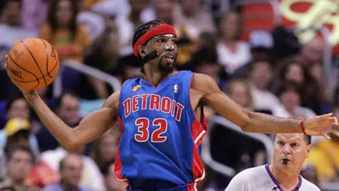 汉密尔顿：汉密尔顿：乔丹让我练中投，那最难防守，科比：但没让你练跑来跑去吧