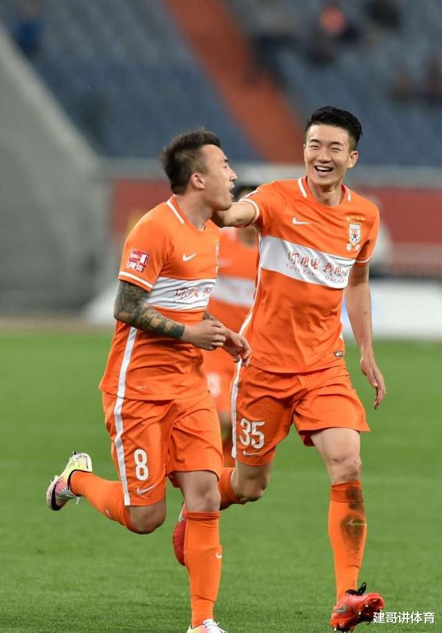 「山东鲁能」鲁能青训官方：鲁能队史最佳上1-11号，有崔鹏、郑智没有矫哲