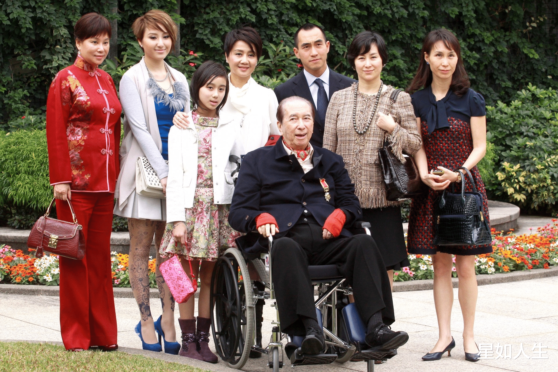 赌王|仍在世！赌王第17个孩子何猷邦遭揭秘，被疑是梁安琪双胞胎儿子？