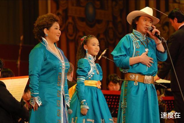 布仁巴雅尔|2006年，因春晚走红的吉祥三宝，竟已天人永隔，现状让人嘘唏不已