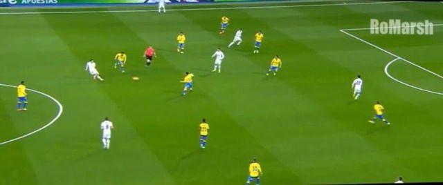 【皇家马德里】欧冠经典战术分析，齐达内的皇马菱形阵成就欧冠三连霸伟业