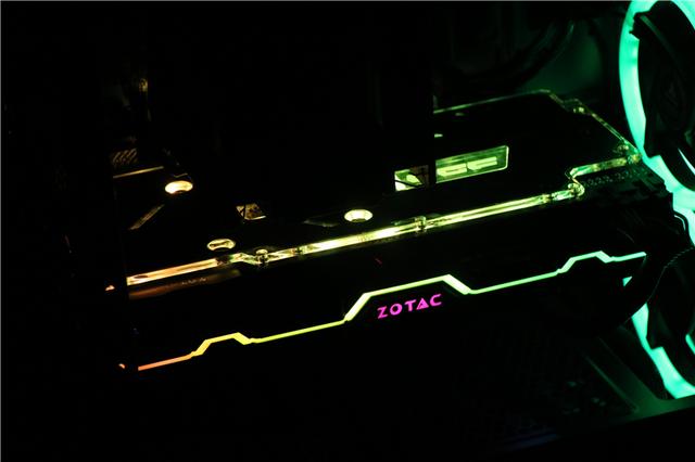 ssd|比光追还要黑科技，DLSS2.0让帧率暴增！索泰RTX2070s PGF体验