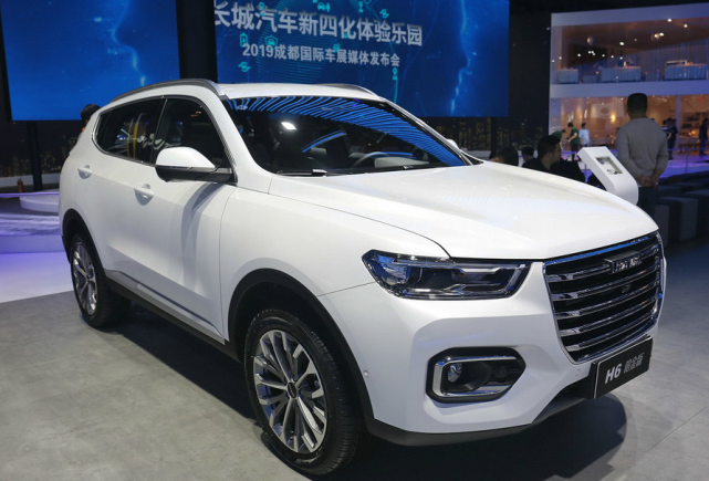 雷克萨斯IS:明知奇瑞质量好,为啥大伙都买了长城?厂家技术员终于说了实话!