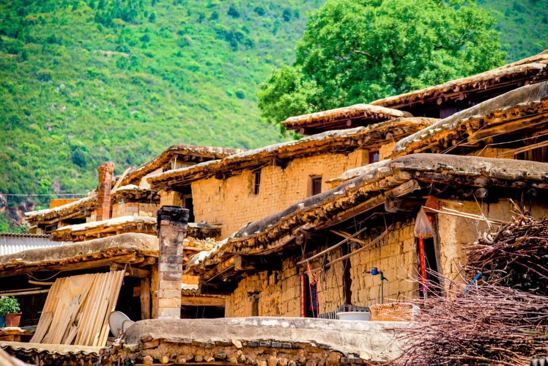 云南|比大理静谧，比丽江舒服！昆明旁这座云南最慢小城，去一趟相当出国！