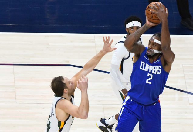 快船队|大爆冷!快船跌下联盟第一,卡椒空砍45+24+13,康利打疯了