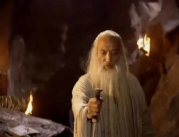 岳不群■风清扬为什么不喜欢岳不群?答案公布后,许多人都愣住了