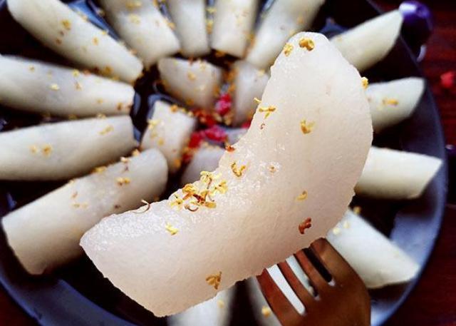 水果|立秋后碰到此水果别手软，2块钱1斤，多买点囤着，秋天过完就没了