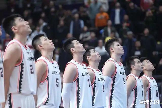 「CBA」CBA打不了也没关系!林书豪迅速签下新合同,太让人意外