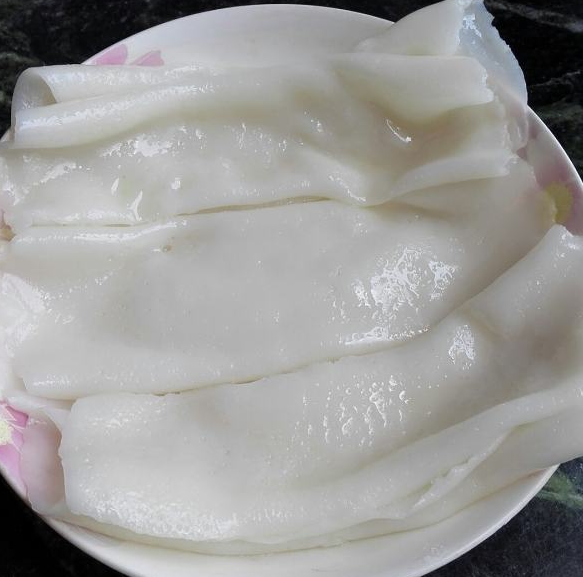 米粉▲家庭自制米粉,玩腻了面粉,开始捣鼓大米了,简单无添加