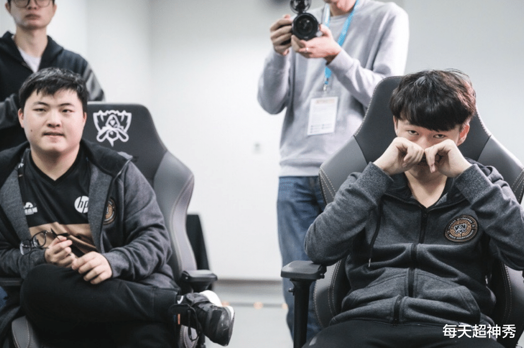 RNG|爆冷不敌IG!RNG止步德杯24强,官博写下95字致歉