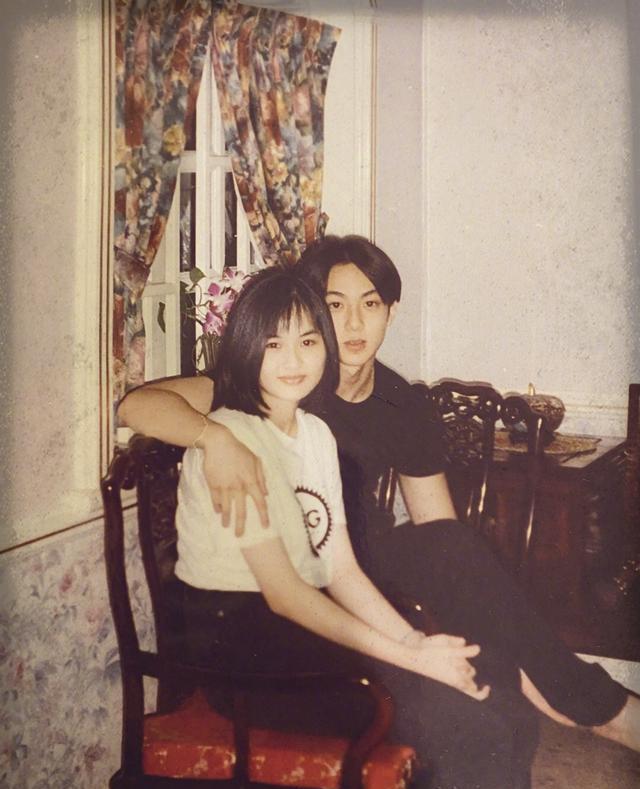 吴尊■吴尊与妻子林丽吟16岁合照曝光：将生活过成偶像剧才是真男神！