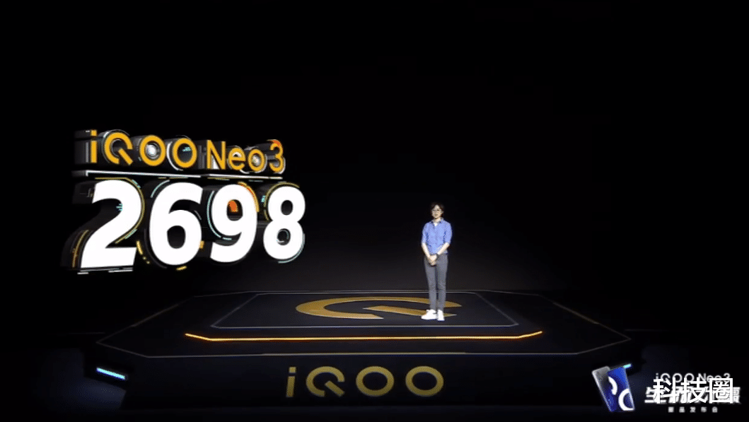 「iqoo」卢伟冰被性价比“反噬”，2698刷爆卢伟冰评论区iQOO成香饽饽