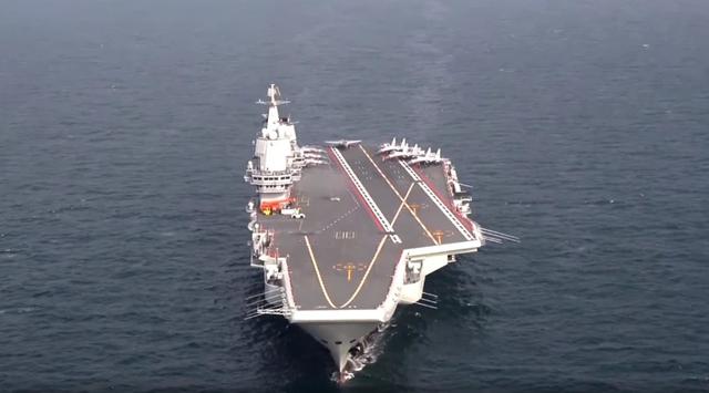 [美军]好大的胆子！俄媒：中国双航母军演，美军舰抵近从事“间谍”活动