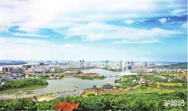 江西这座即将沦为“空城”的城市：人口越来越少，房价却越来越高