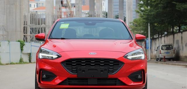 长安汽车|福特福克斯最大的“槽点”是三缸发动机？事实并非如此！