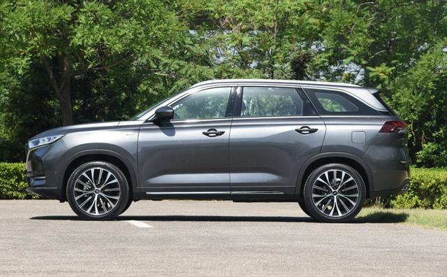 欧尚x7|不足8万国产“黑马”!比H6高级,标配十佳发动机,关键终身质保