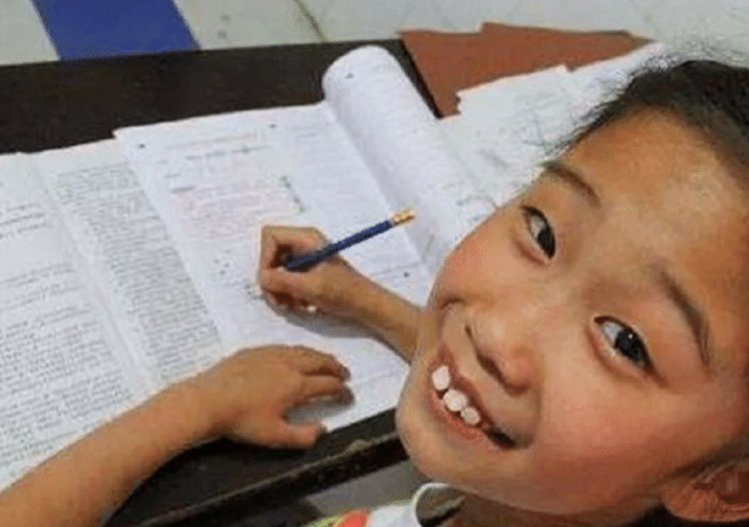 ##当年那个自学成才的10岁女孩，以352分勉强考上大专，现在怎样了