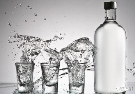 |酒鬼推荐，200至400块左右真正好喝，并且也适合送礼的白酒