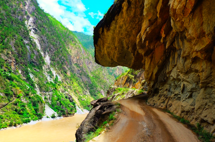 自驾|自驾西藏一个人太累，和陌生驴友拼车，为了省钱却得不偿失