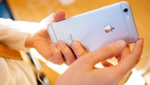 【】不管是什么手机，出现4种情况要小心，很有可能被监听了