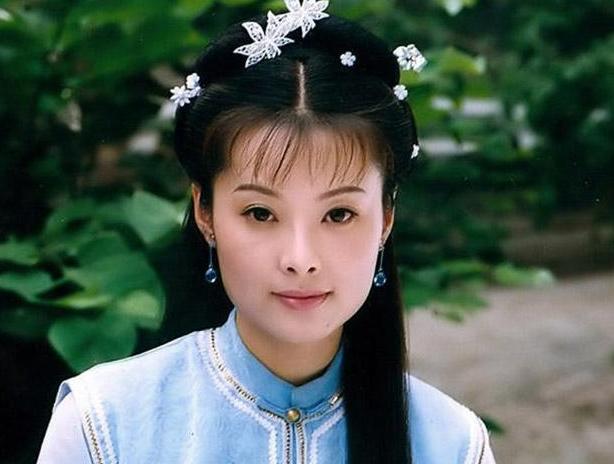 ▲参观袁立住的豪宅,从外面看像农家小房子,走进去感觉穿越回古代