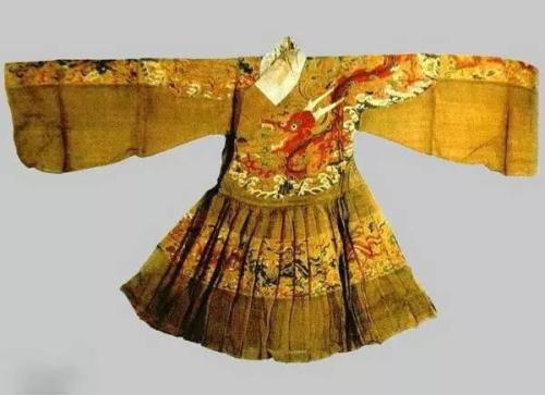 朱棣|朱棣为什么立大瘸子朱高炽为太子,而不立横刀立马数十年的朱高煦