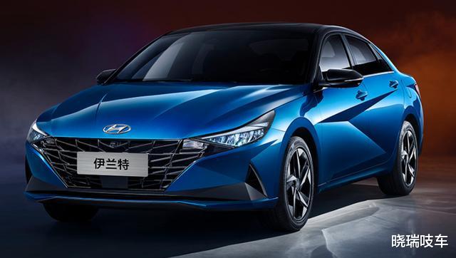 现代伊兰特|全新伊兰特，若买自吸版本就上尊贵版，入门车型不推荐