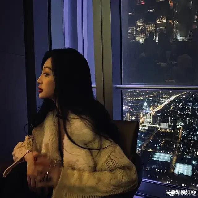 秦霄贤|同时劈腿3个女人,德云社是怎么把他收进去的?