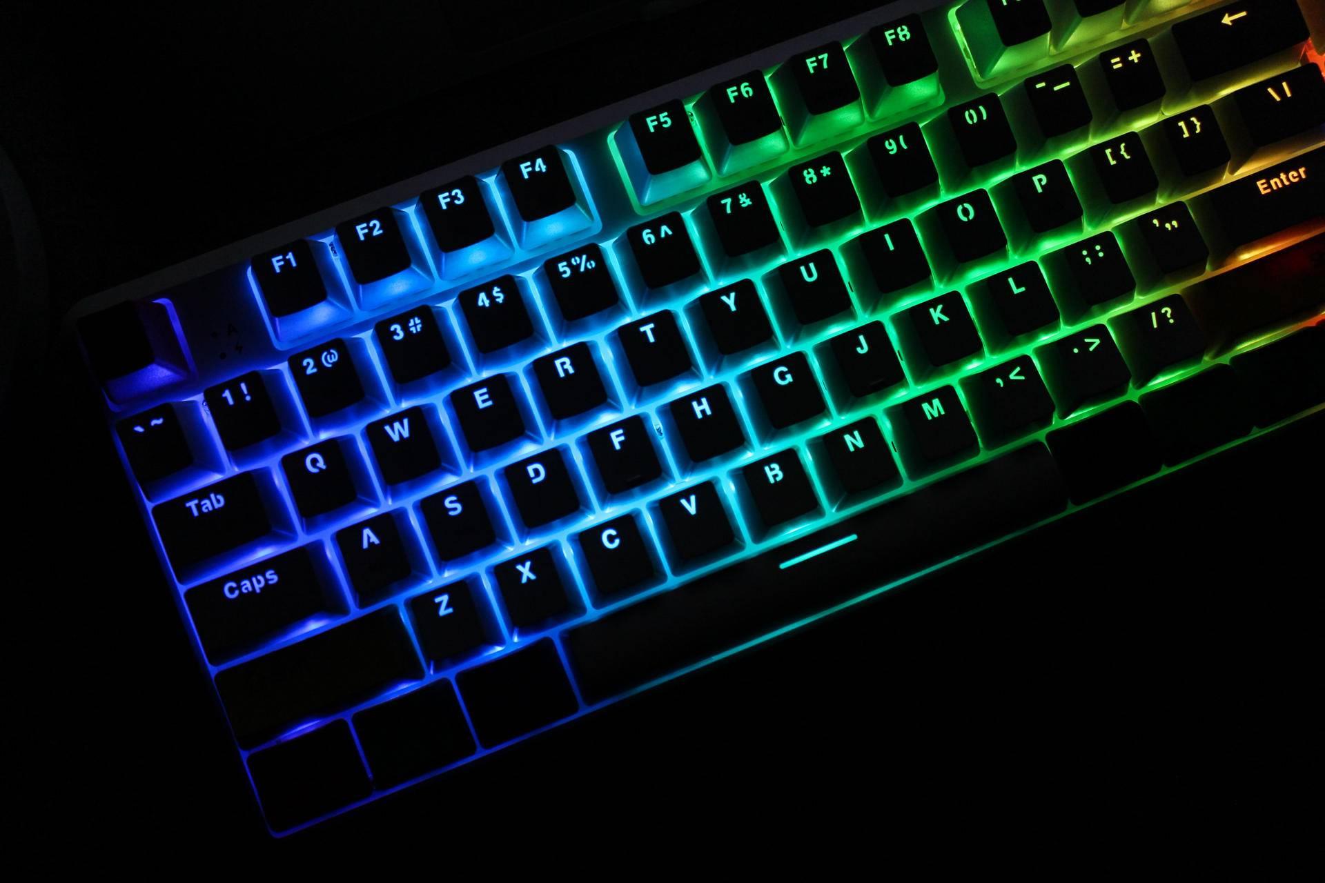 程序员|黑爵K870T三模RGB机械键盘，你想要的它都有