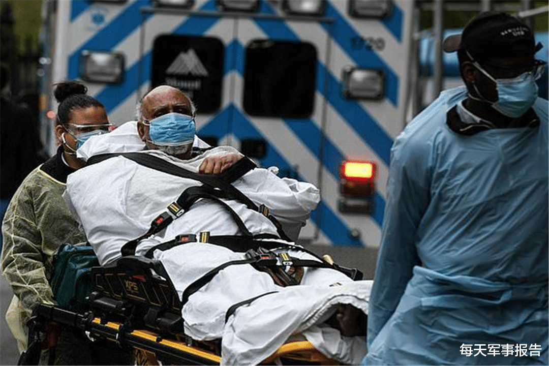 「美国」5月5日23时，白宫机密文件泄露！美民众彻底炸锅：特朗普该为此“买单”！