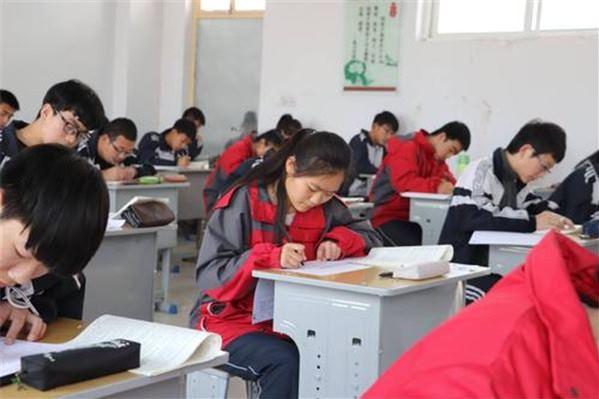 |偏冷门的5个专业,录取分数线不高,毕业后却吃香不难就业