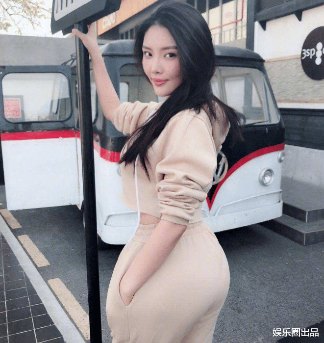 徐冬冬|徐冬冬片场跳舞引热议,被指“抱大腿”博眼球,本尊回应大喊委屈