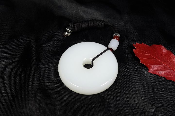 |玩和田玉，你知道什么是糯性？什么是油性吗？