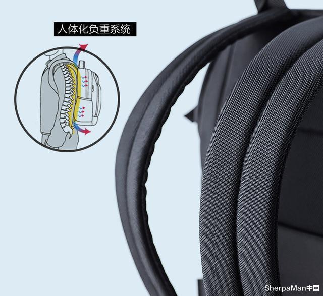 雷军■千亿身家的小米CEO雷军，一个99元「破背包」，两年都不舍得换