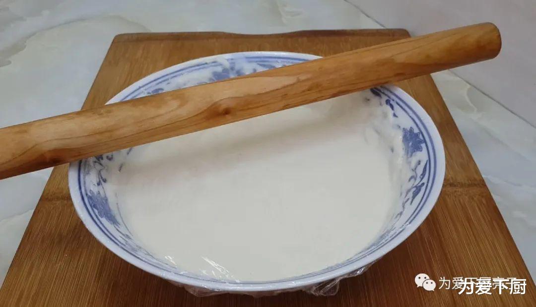 面粉■面粉这样做才好吃，加几勺白糖，外皮焦脆又营养，出锅孩子抢着吃