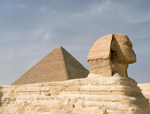 金字塔|世界最大金字塔或许潜藏在太平洋底，是地质变迁？还是人为修建？