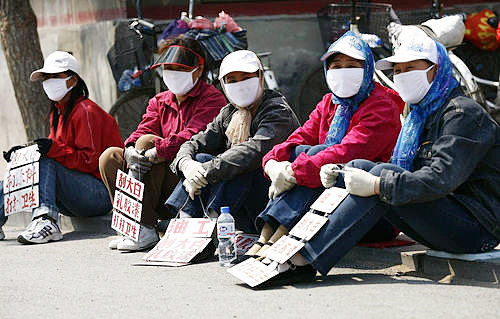 贷款：“地摊经济”复苏会带来哪些好处？有两类人却苦不堪言！