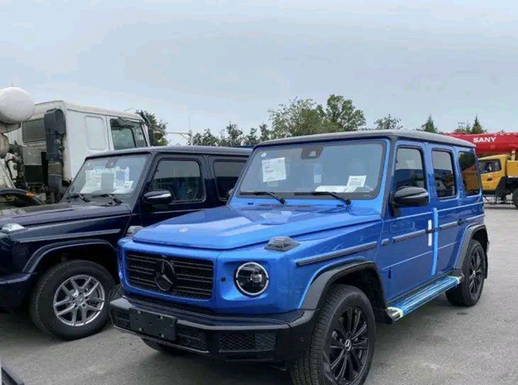 奔驰G级|2.0T的奔驰G级到店，2.0T+9AT+258匹，仅98.8万香不香