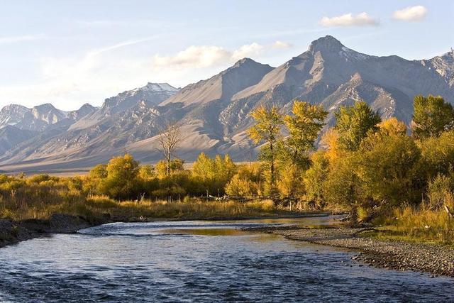 [天秤座]这3个星座，年纪越大越幸福，身体健康子女孝顺