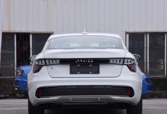 『现代名图』开完现代名图，又换了领克03，对比档次，车主说了大实话