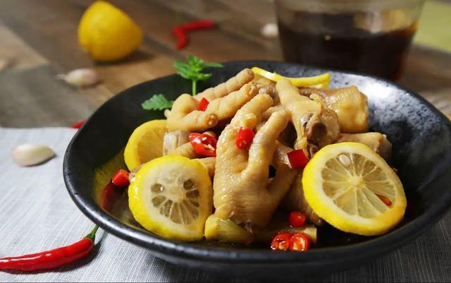 可乐|威力堪比「可乐+曼妥思」！为什么百香果酱一碰就炸？