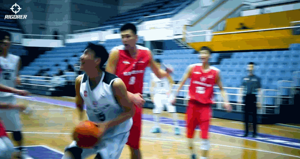 「扣篮」隔扣CBA球员，他是CUBA字母哥！曾在阿隆戈登面前秀扣篮