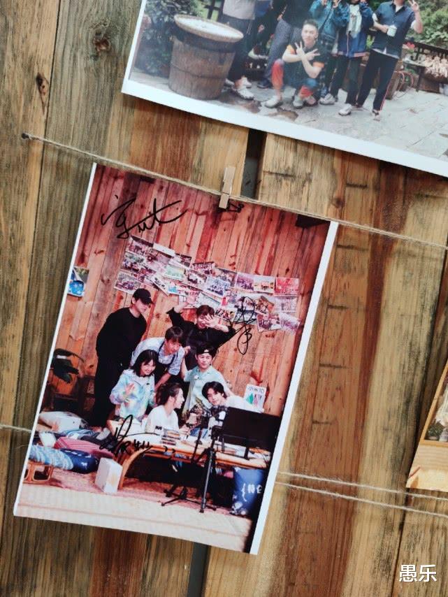 李佳琦：《向往的生活》原定主播是李佳琦，拒绝后意外成就薇娅？理由堪称完美教科书