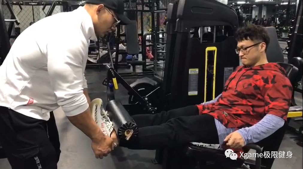 鹿晨辉|一组硬照告诉你，“中国第一围度”到底有多牛！