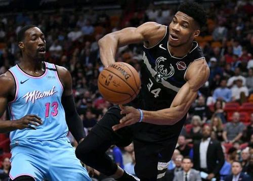 字母哥|五年2.3亿！这队正式报价字母哥，连引强援组豪阵，总冠军不是梦