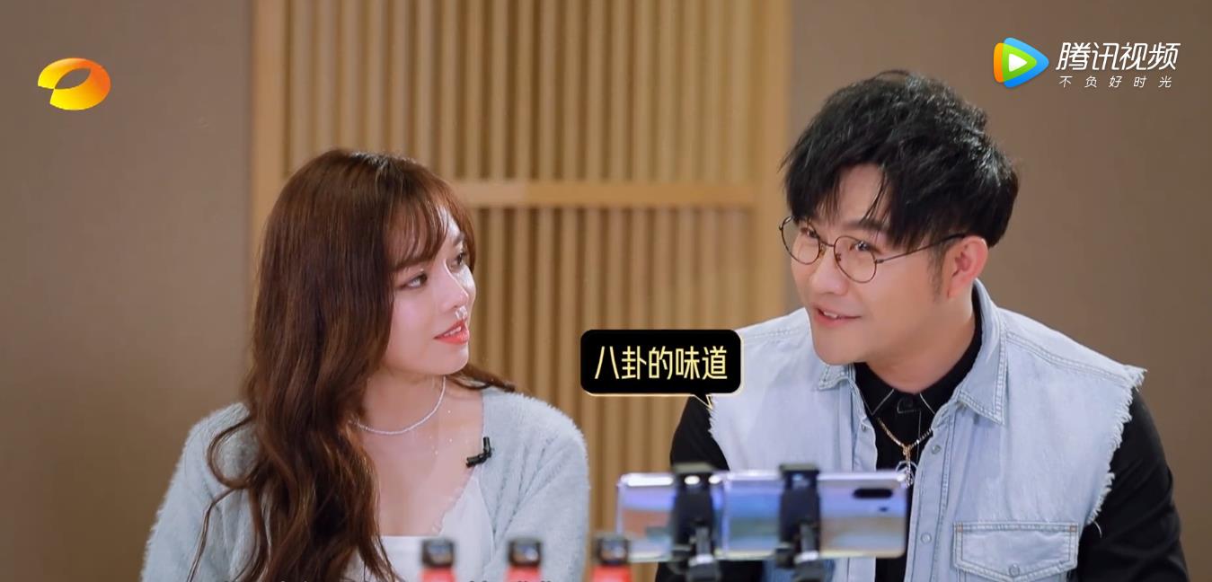 华晨宇：歌手：华晨宇五场比赛三次第一，这首深情的《我们》是唱给谁的？